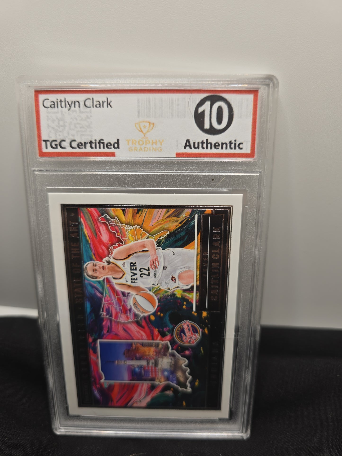 Caitlin Clark – 2023 Panini Chronicles “State of the Art” TGC Certified 10 – Authentic